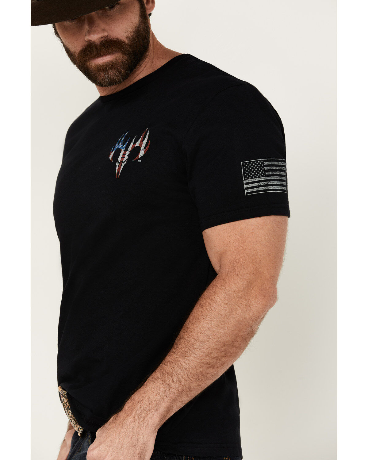 Buckwear Men's Will Defend Short Sleeve Graphic T-Shirt