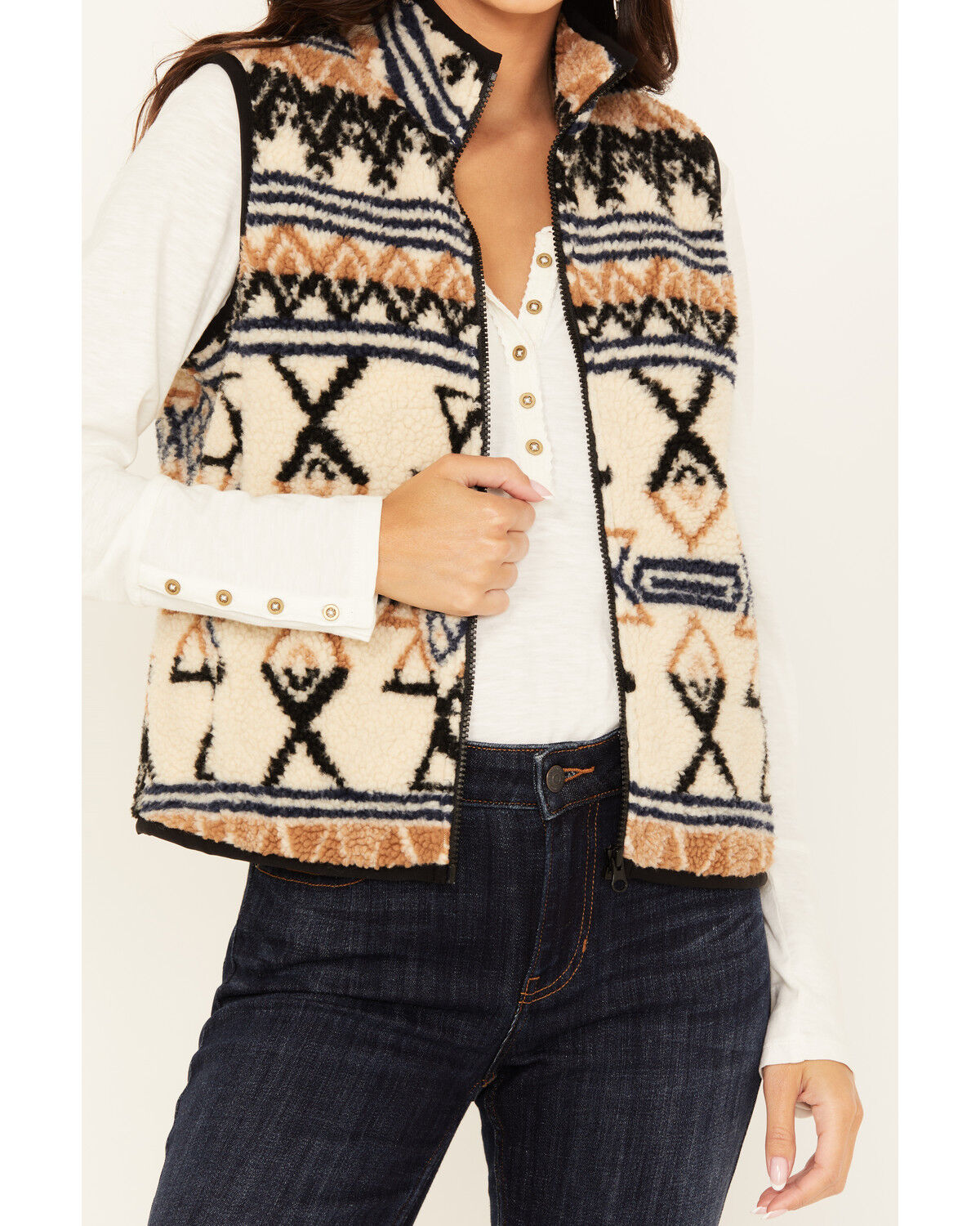Idyllwind Women's Kipling Southwestern Print Sherpa Vest