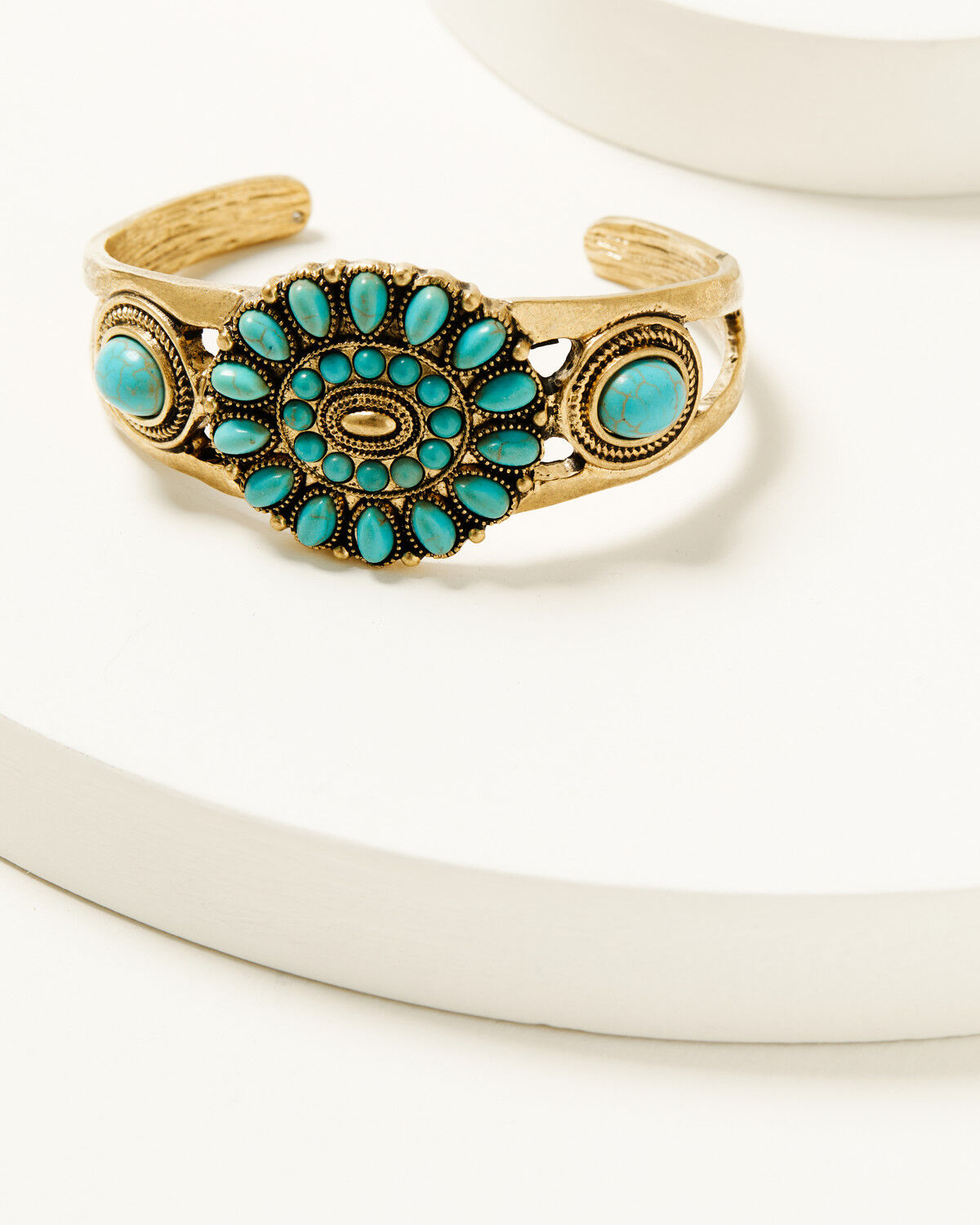 Shyanne Women's Summer Solstice Concho Bracelet Cuff