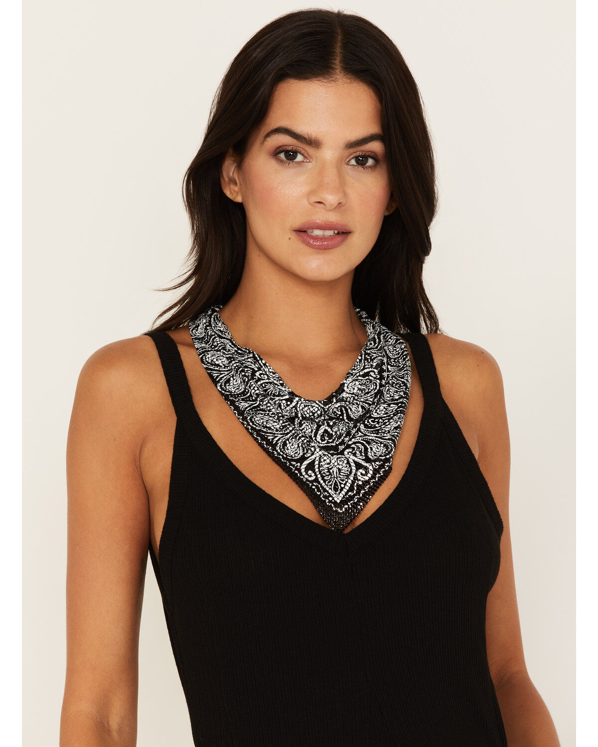 Idyllwind Women's Black Nashboro Bandana Mesh Necklace