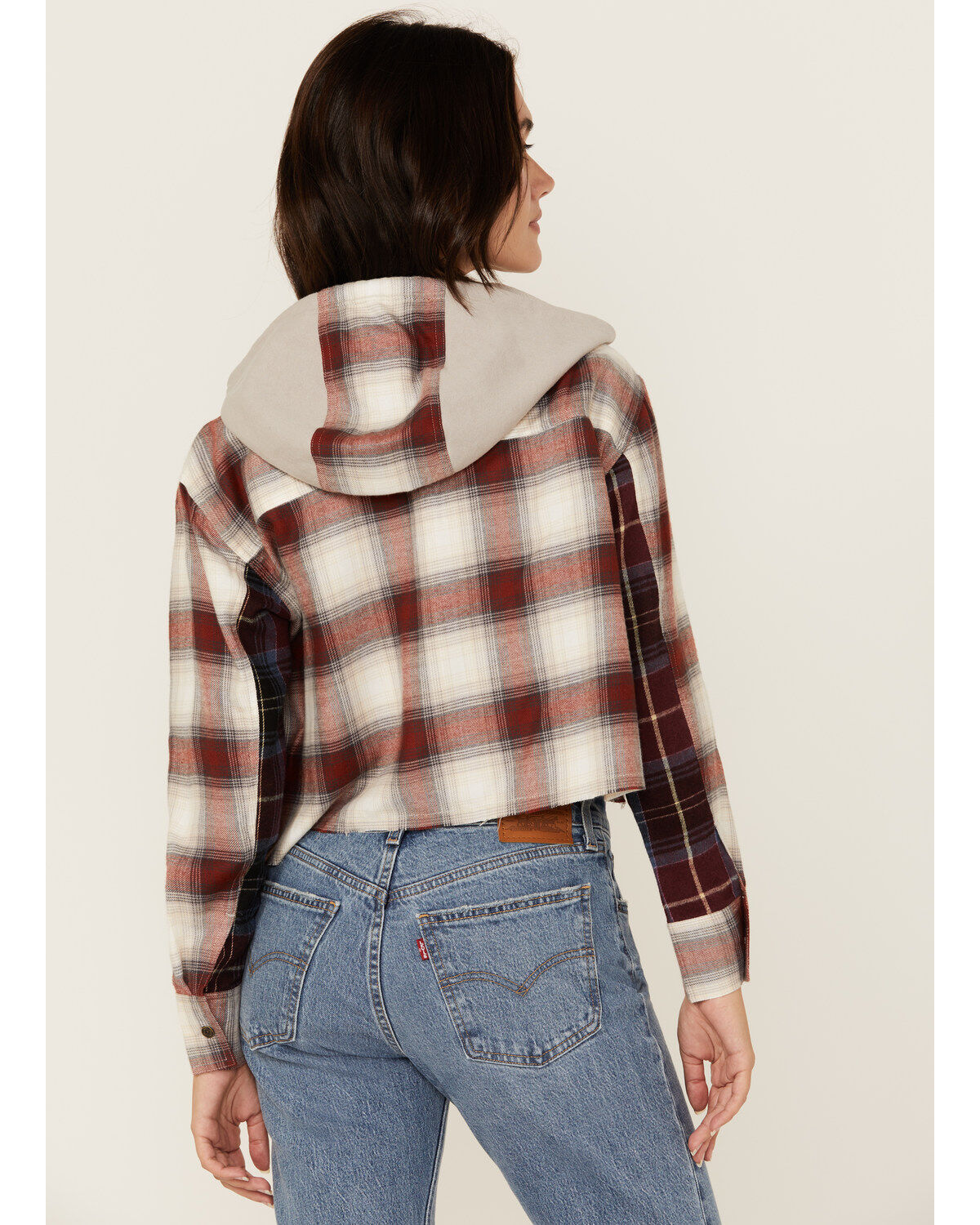 Cleo + Wolf Women's Connor Plaid Print Hooded Cropped Flannel