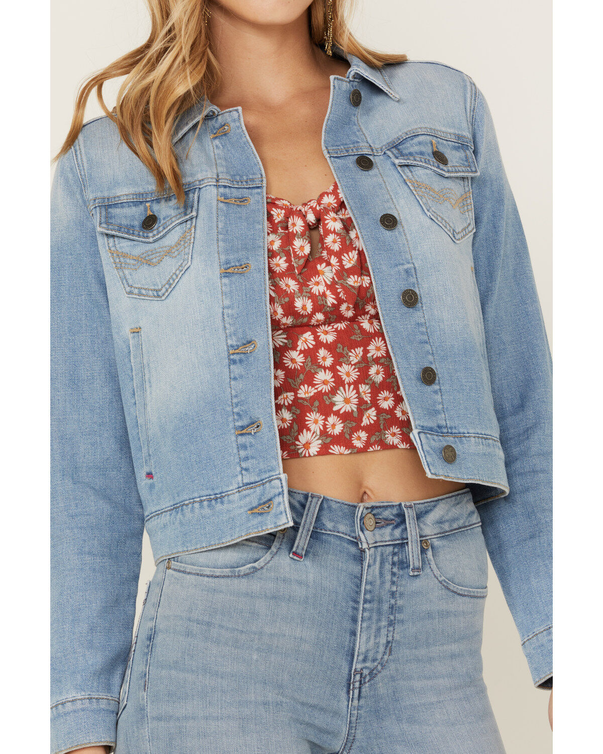 Idyllwind Women's Signature Classic Grapevine Wash Denim Jacket