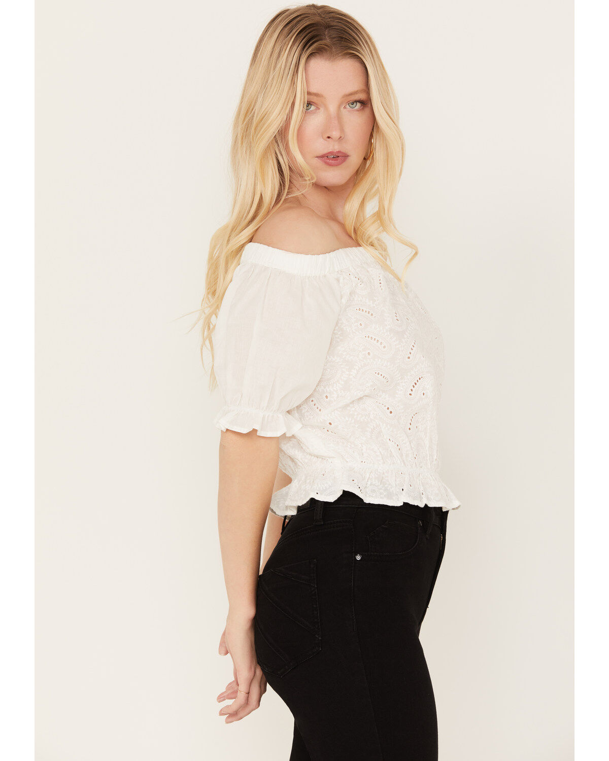 Wrangler Women's Eyelet Off-The-Shoulder Cropped Blouse