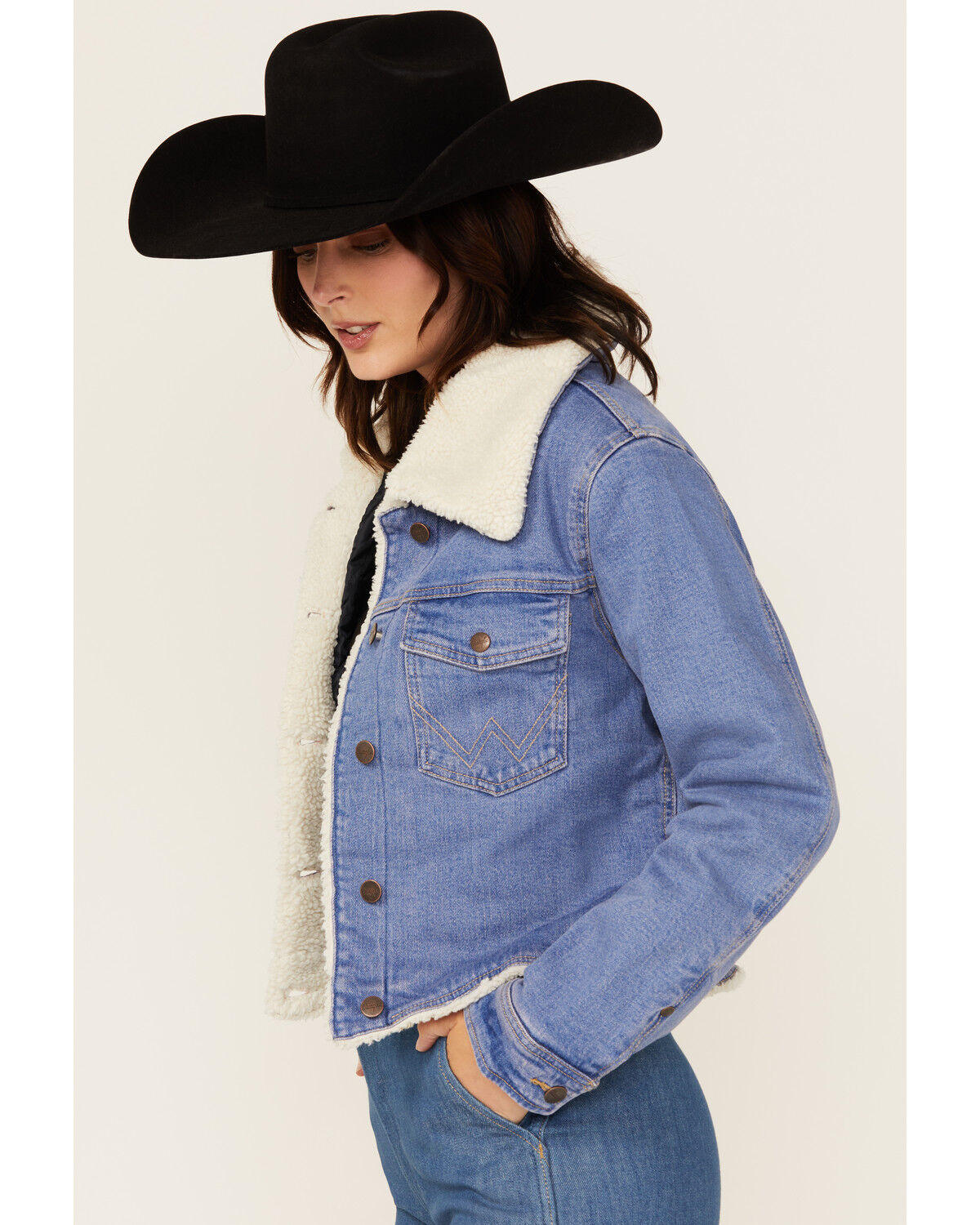 Wrangler Women's Medium Wash Sherpa Lined Denim Jacket