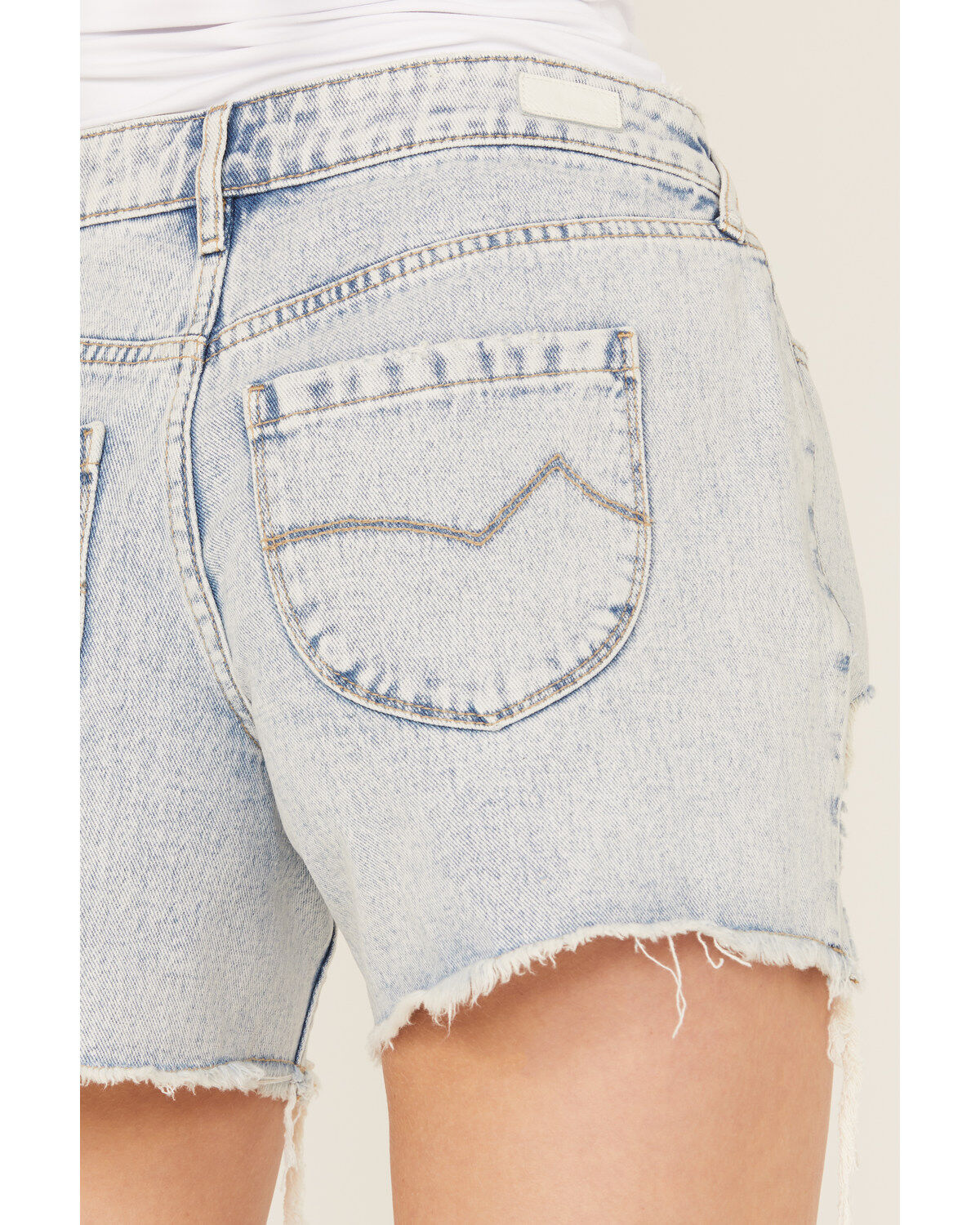 Cleo + Wolf Women's Light Wash Mid Rise Denim Distressed Shorts