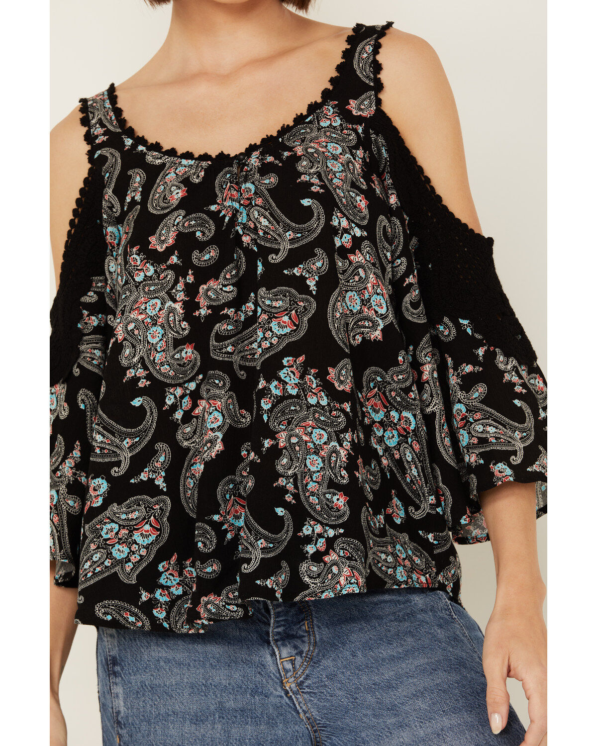 Wild Moss Women's Paisley Print Crochet Cold Shoulder Top