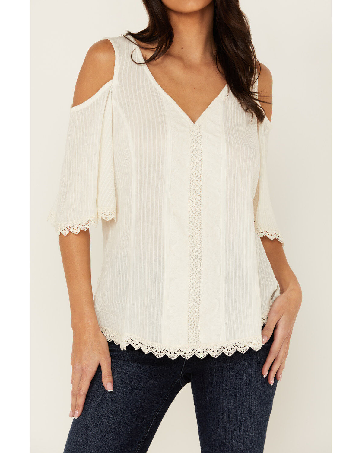 Shyanne Women's Short Sleeve Cold Shoulder Top