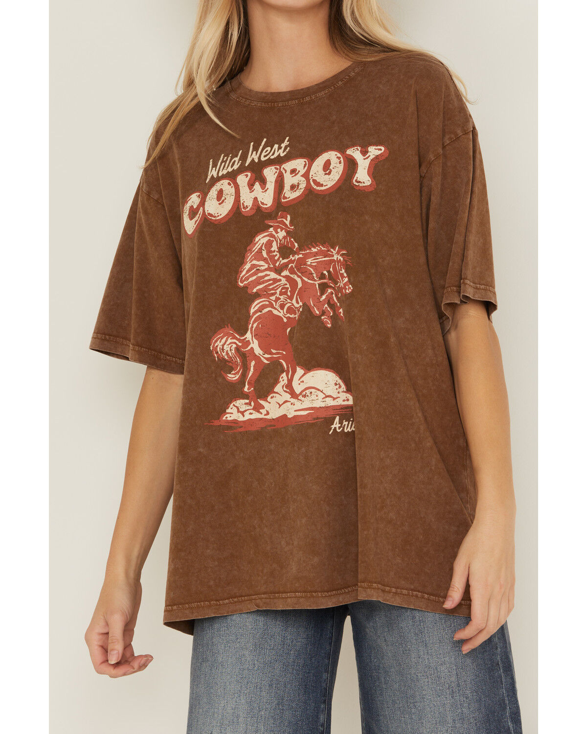 Ariat Women's Wild West Cowboy Short Sleeve Oversized Graphic Tee