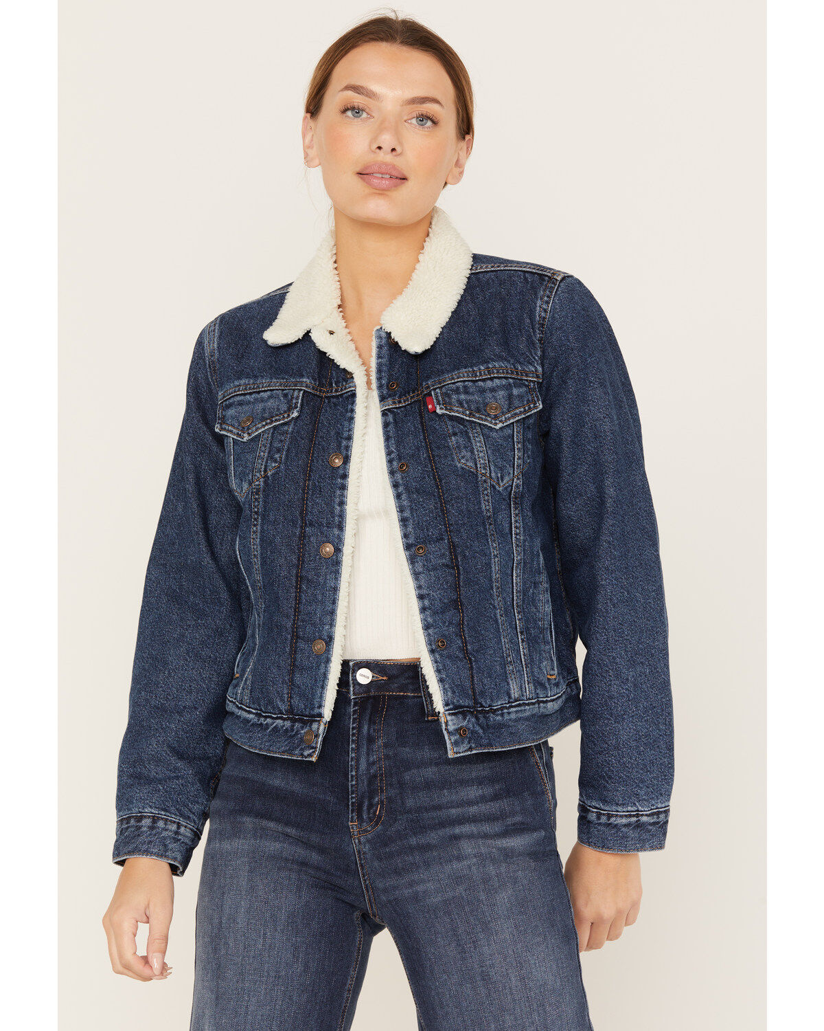 Levi's Women's Worn In Original Sherpa Trucker Jacket