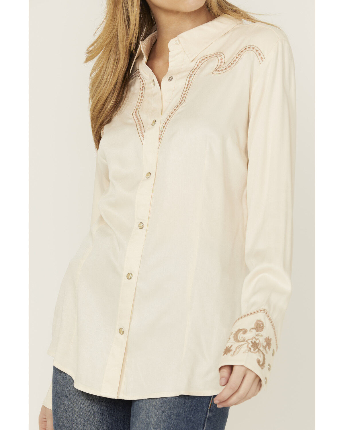 Wrangler Retro Women's Floral Embroidered Long Sleeve Pearl Snap Western Shirt