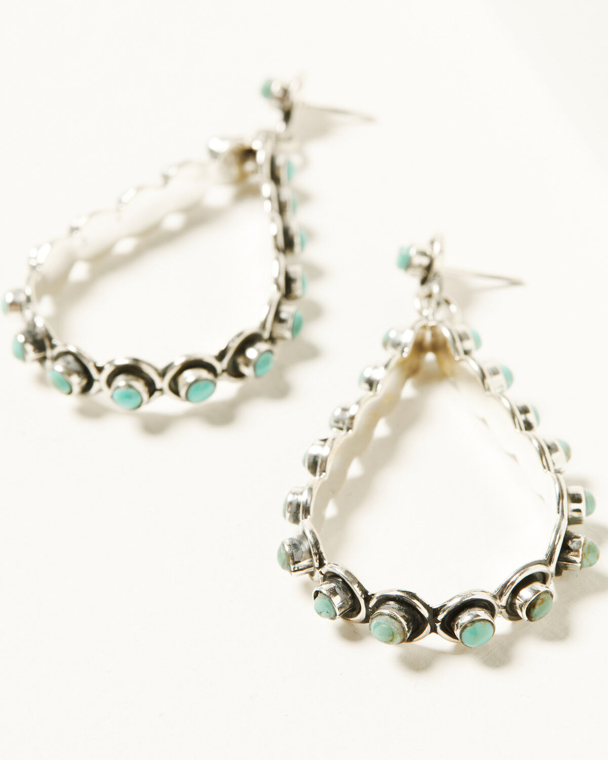 Paige Wallace Women's Tear Drop Earrings