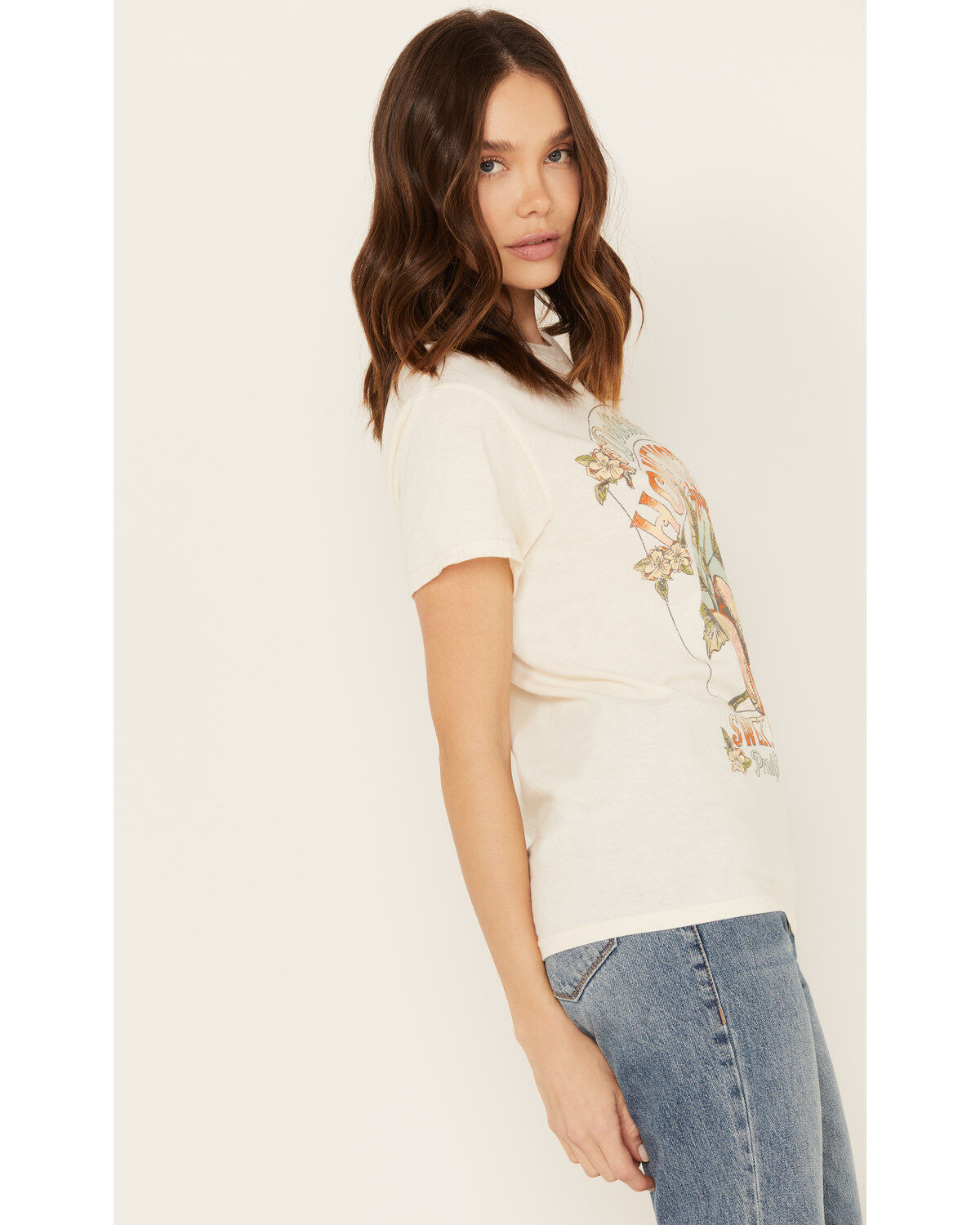Youth in Revolt Women's Honeycrisp Apples Short Sleeve Graphic Tee