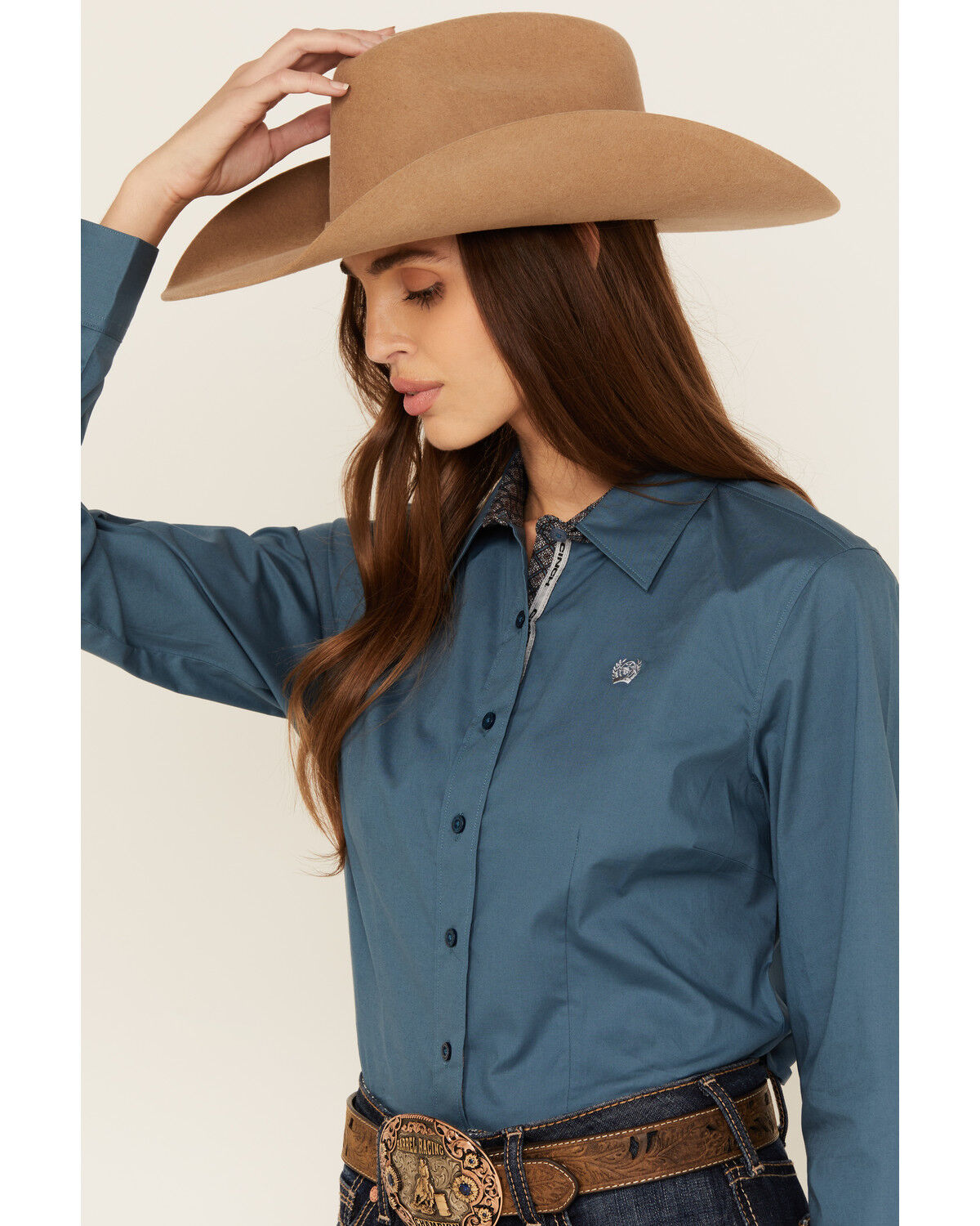 Cinch Women's Solid Long Sleeve Button-Down Stretch Western Shirt