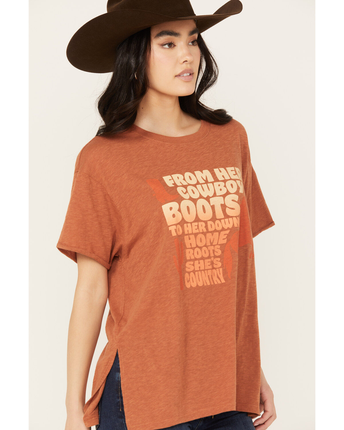 White Crow Women's She's Country Short Sleeve Graphic Tee