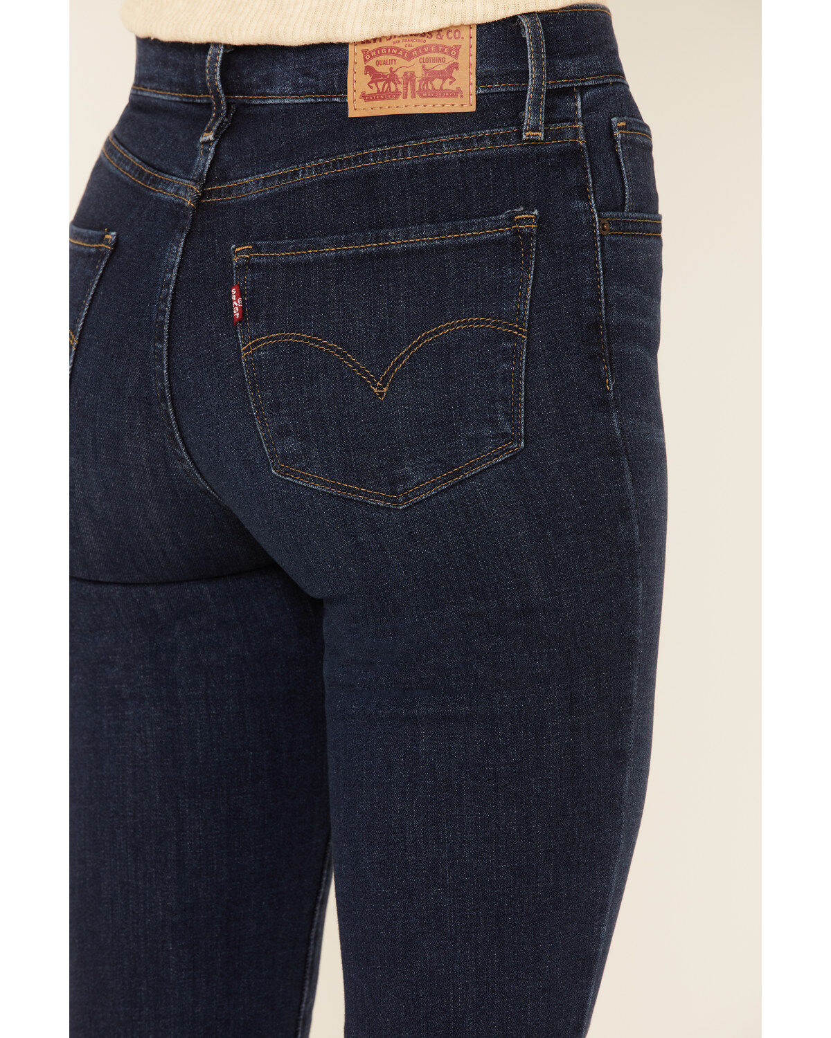 Levi's Women's 724 Straight Leg Jeans