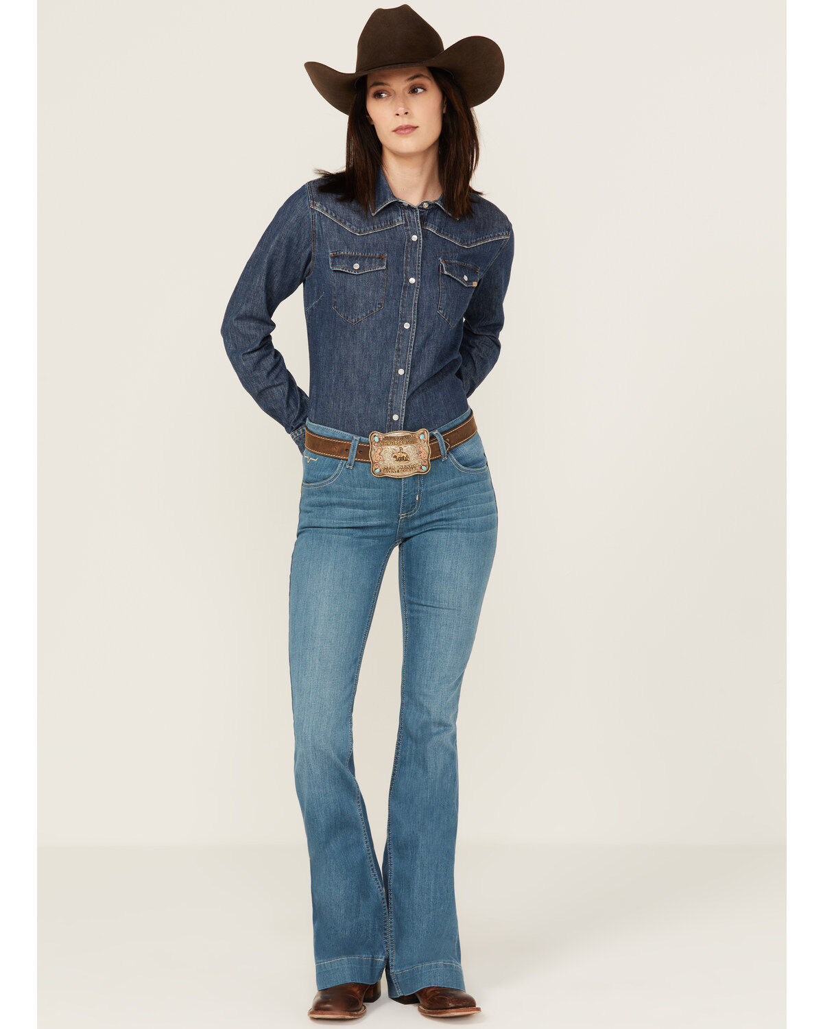 Kimes Ranch Women's Light Wash Mid Rise Lola Soho Fade Trouser