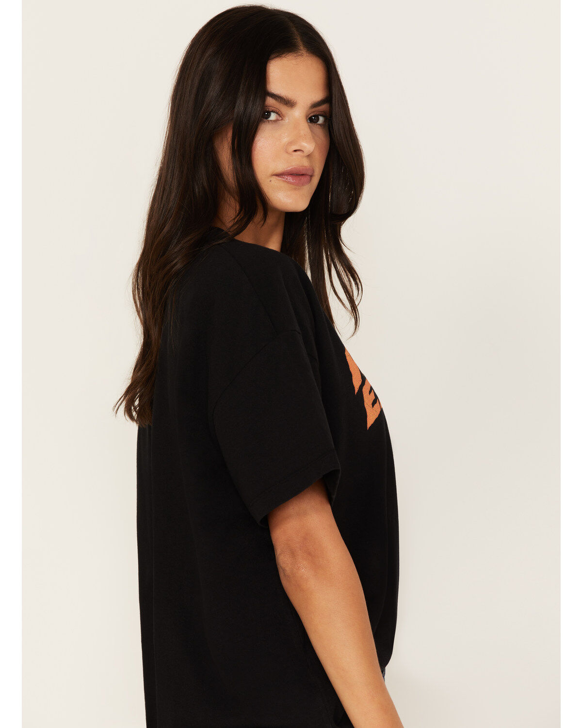 Wrangler Women's Est 1947 Fire Logo Graphic Girlfriend Tee