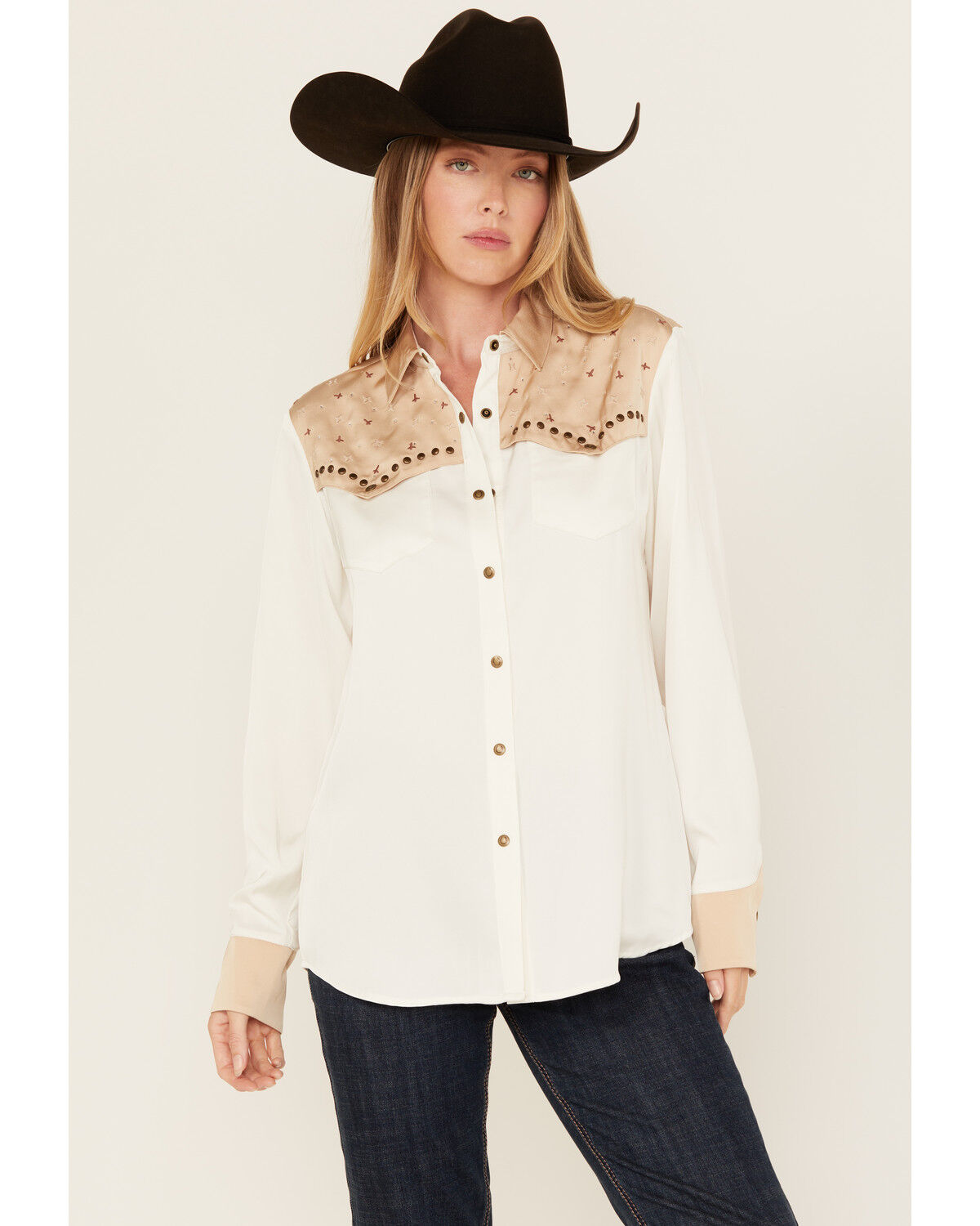 Ariat Women's Studded Horse Long Sleeve Snap Western Shirt
