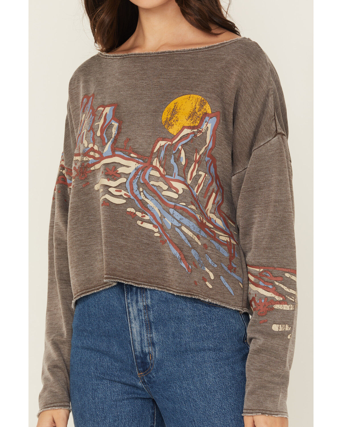 Cleo + Wolf Women's Mountain Long Sleeve Graphic Shirt