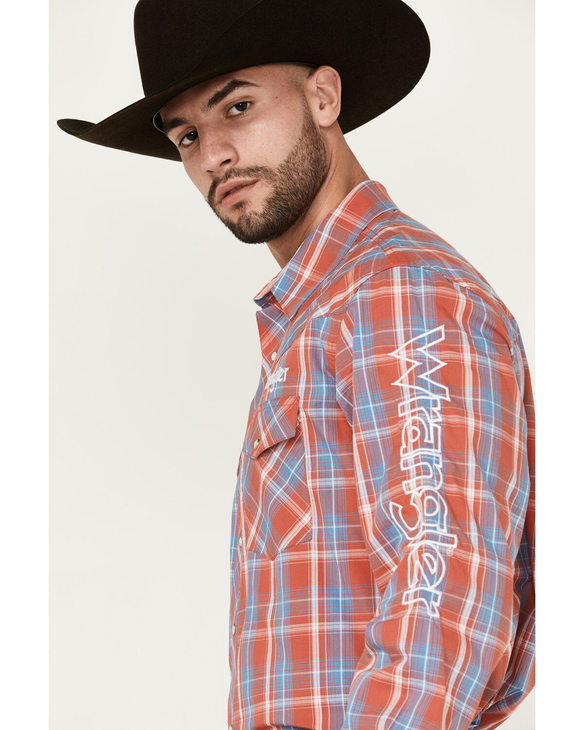 Wrangler Men's Logo Plaid Print Long Sleeve Snap Western Shirt
