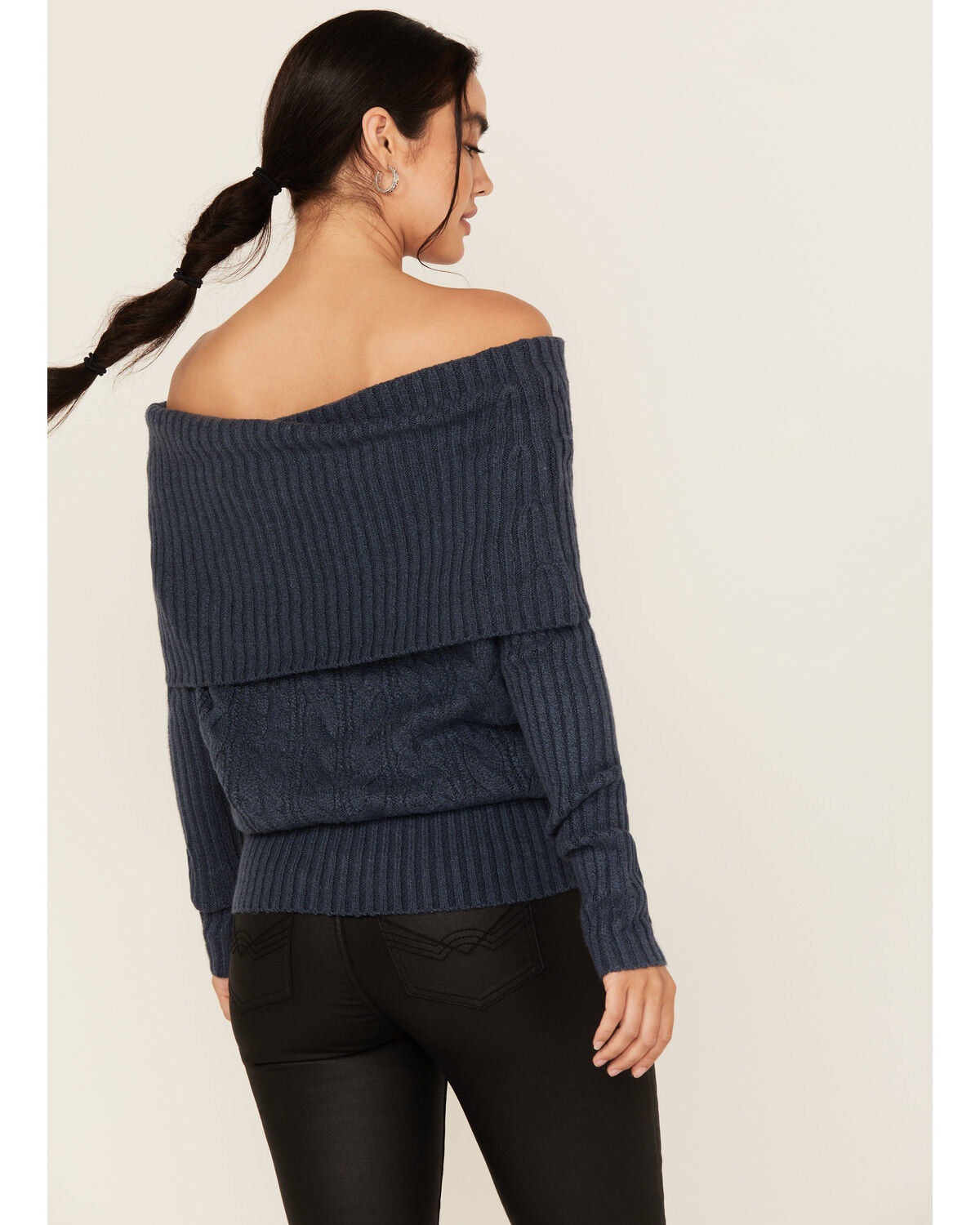 Shyanne Women's Off The Shoulder Cable Knit Sweater