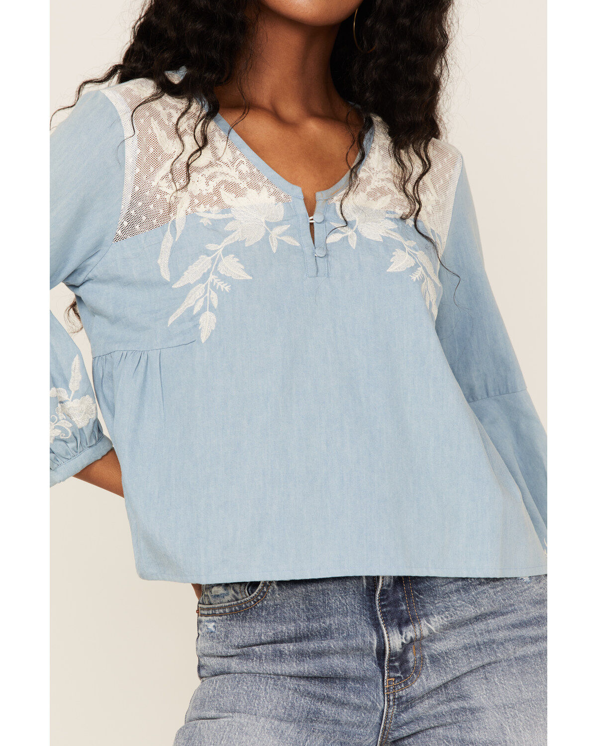 Roper Women's Denim Lace Embroidered Floral Peasant Top