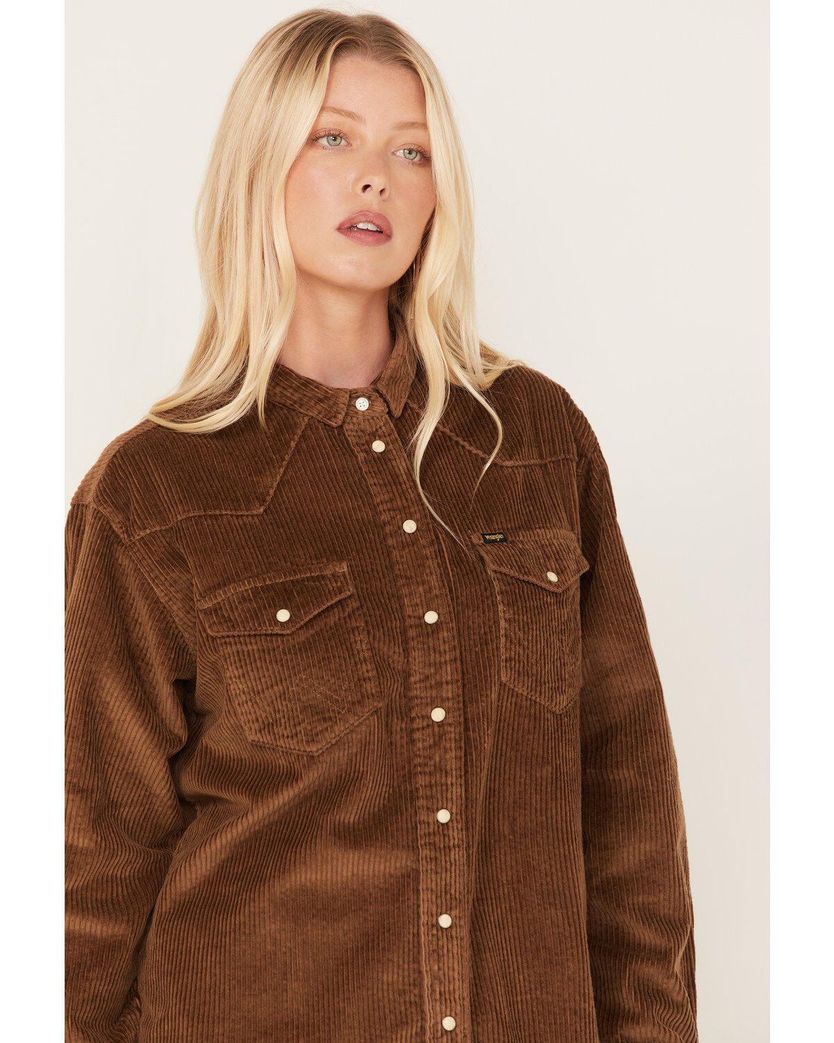 Wrangler Women's Corduroy Long Sleeve Snap Western Overshirt