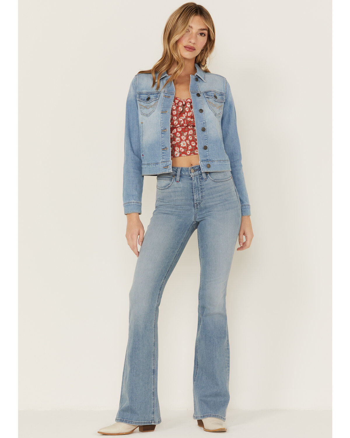 Idyllwind Women's Signature Classic Grapevine Wash Denim Jacket