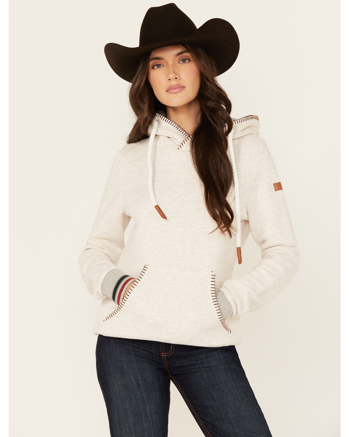 Wanakome Women's Annook Stitch Logo Hoodie