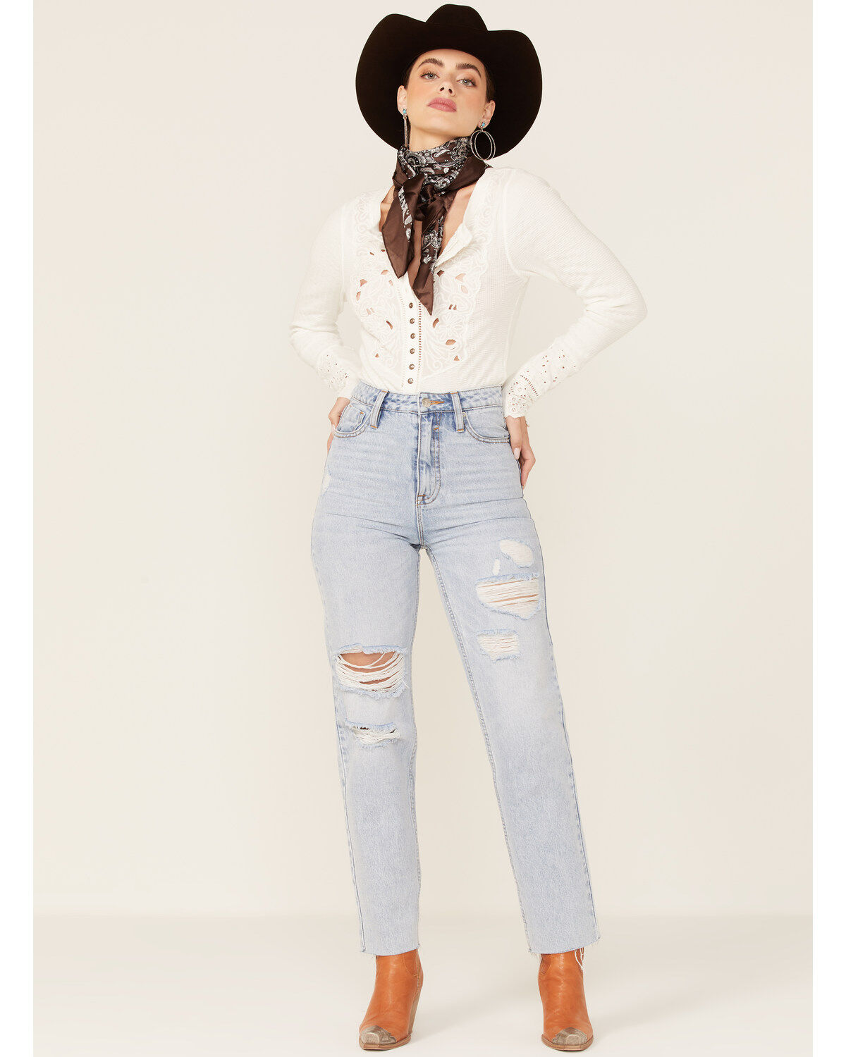 Vigoss Women's Distressed Tapered-Ankle Baggy High Rise Jeans