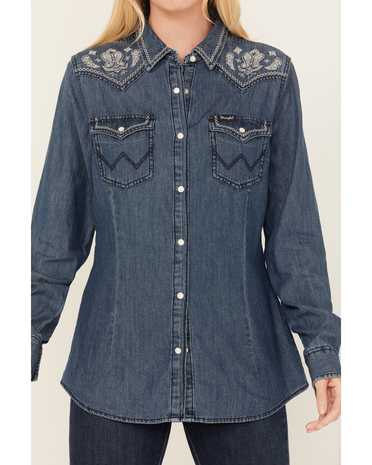 Wrangler Retro Women's Dark Wash Denim Embroidered Long Sleeve Western Shirt