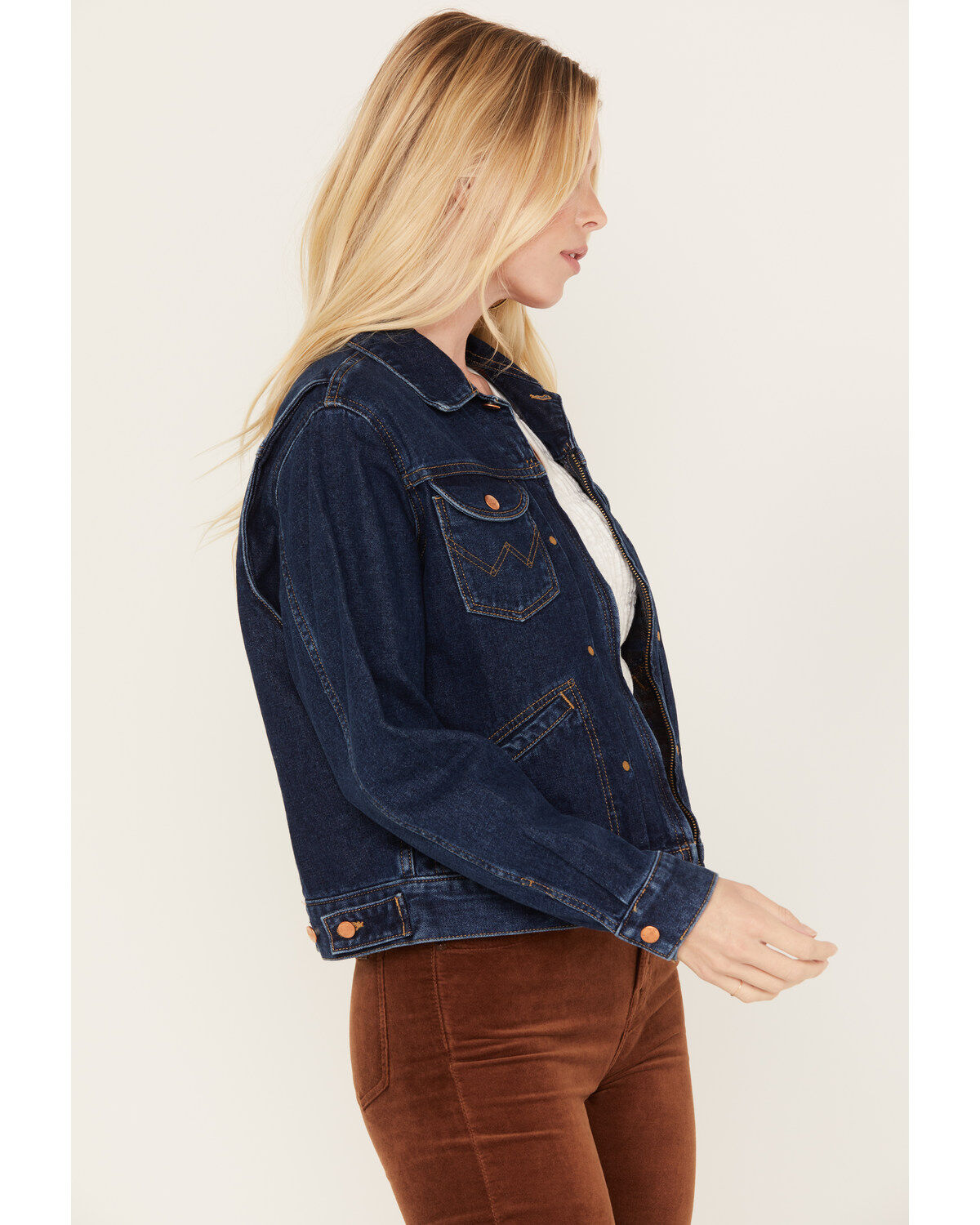 Wrangler Women's Flannel Lined Medium Wash Pleated Denim Jacket