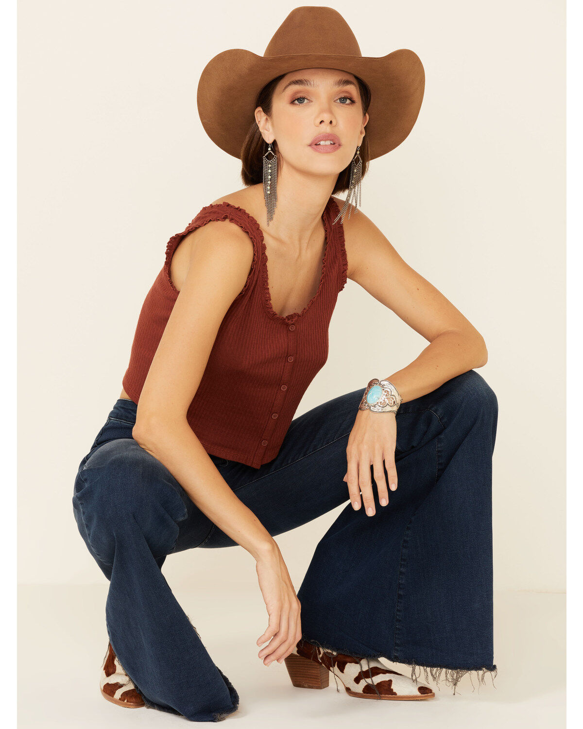 Eyeshadow Women's Ribbed Button Down Crop Tank Top