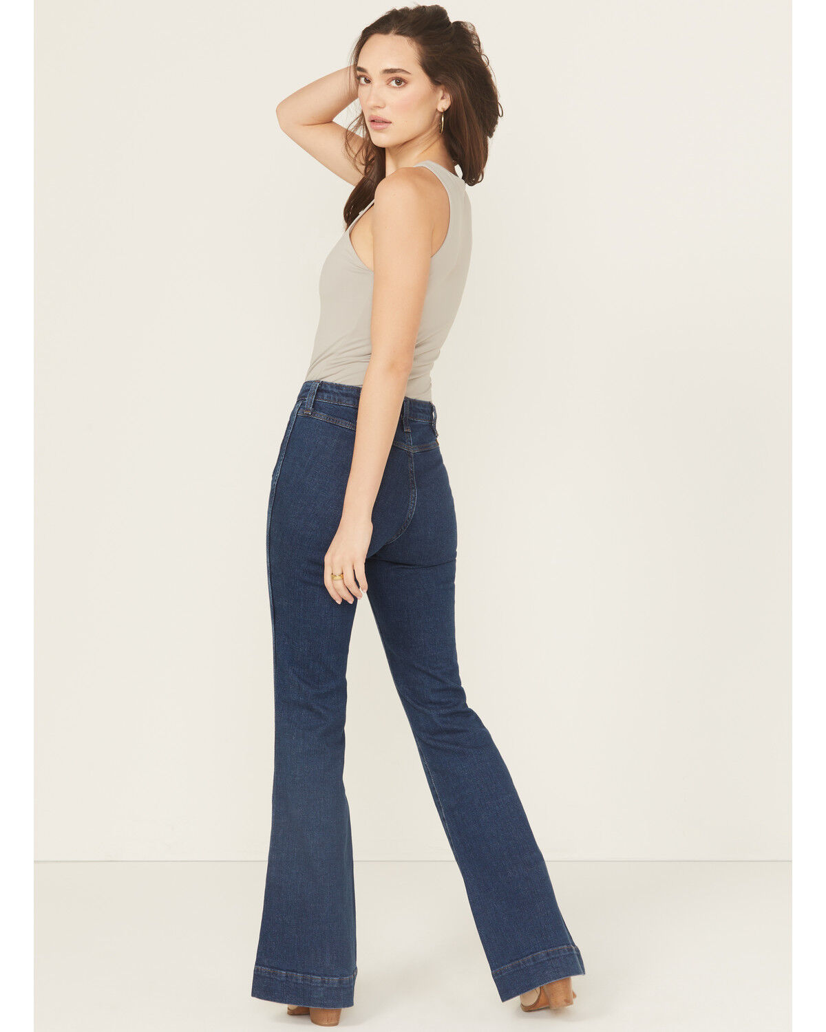 Wrangler X Lainey Wilson Women's Dark Wash High Rise Moonlight Bare Back Pintuck Flare Stretch Denim Jeans