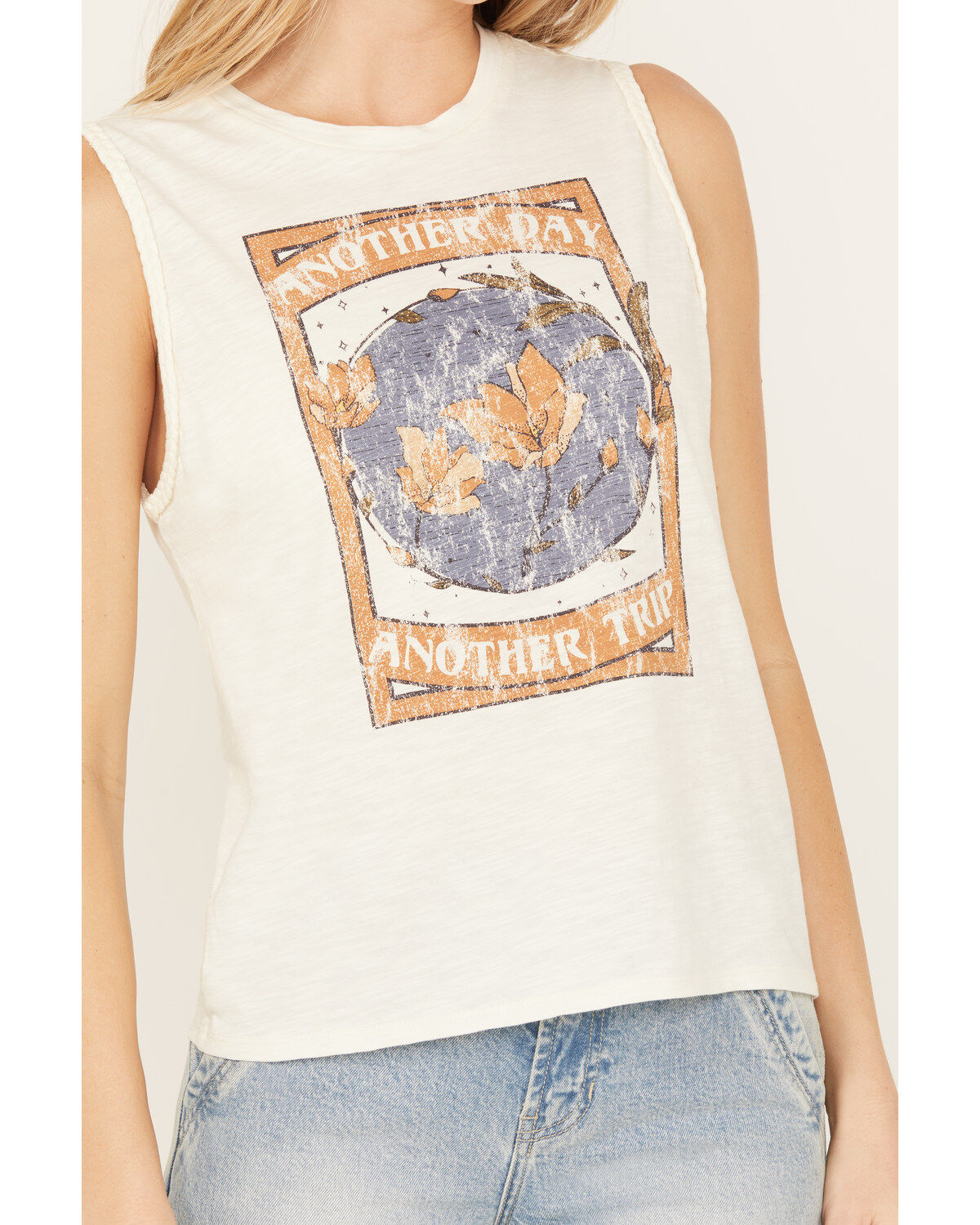 Cleo + Wolf Women's Another Day Muscle Tank