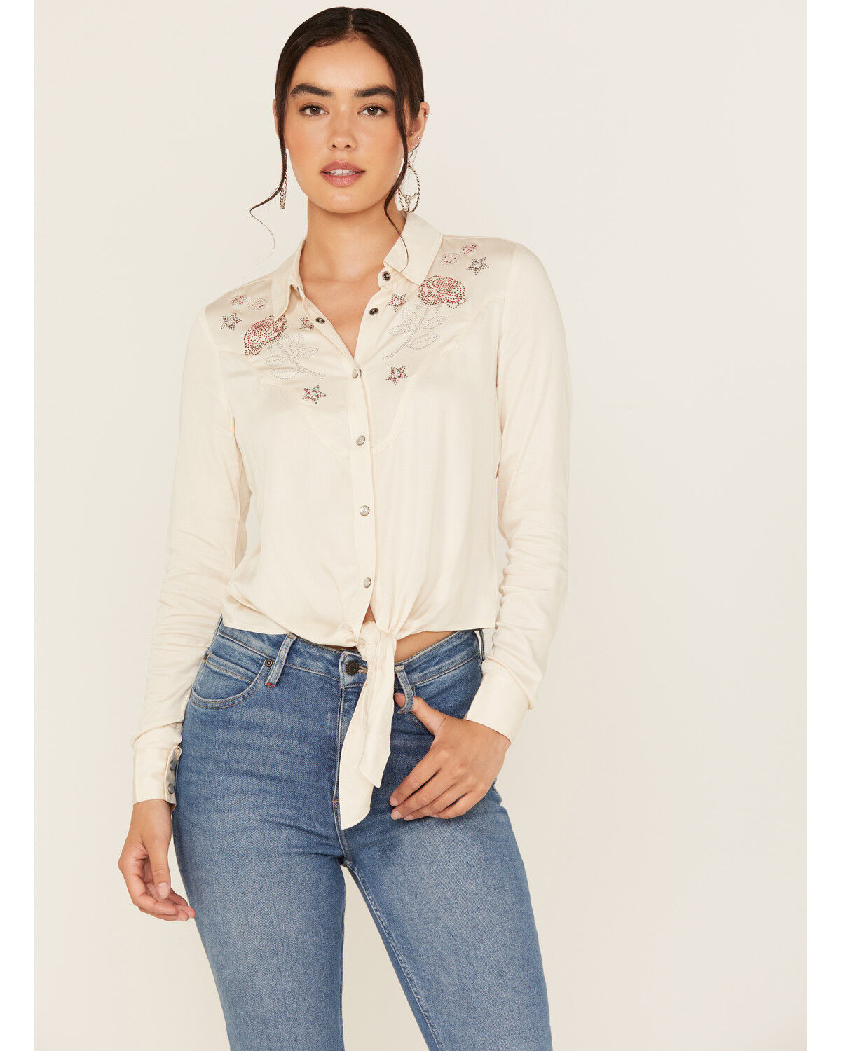 Idyllwind Women's Jessamin Embellished Long Sleeve Tie-Front Snap Western Shirt