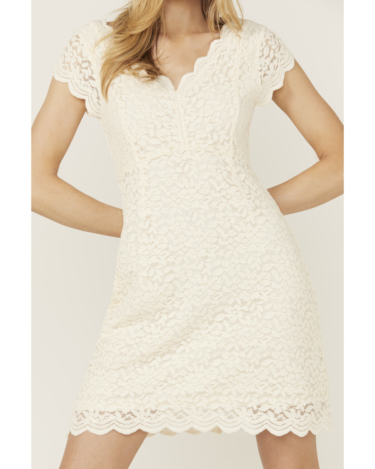 Shyanne Women's Lace Short Sleeve Mini Dress