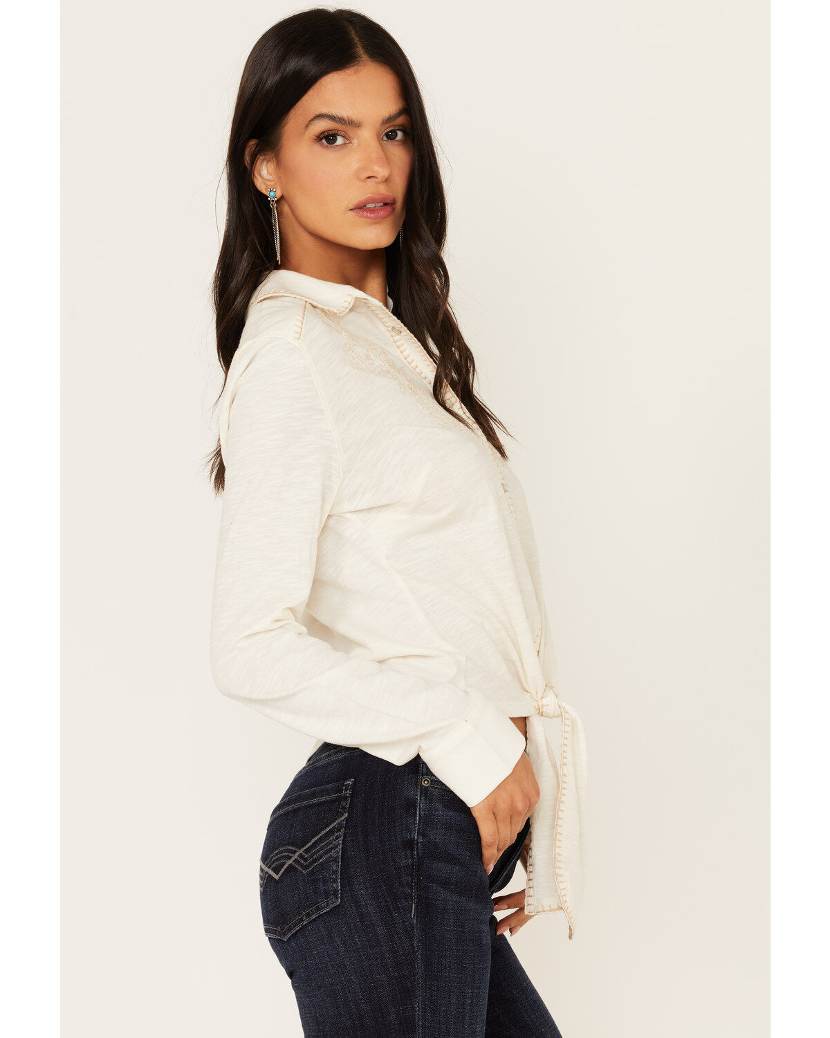 Idyllwind Women's Embroidered Tie Front Knit Long Sleeve Western Pearl Snap Shirt