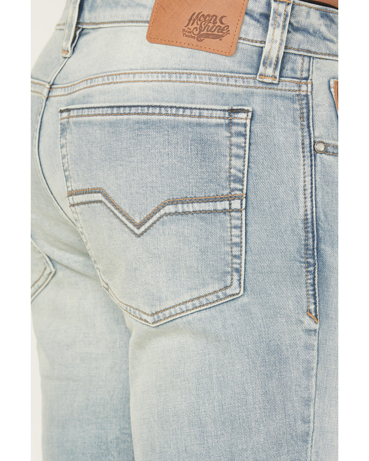 Moonshine Spirit Men's Gotham Light Wash Slim Straight Stretch Denim Jeans