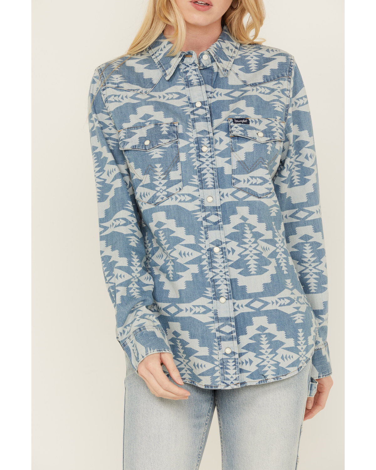 Wrangler Retro Women's Southwestern Print Long Sleeve Pearl Snap Denim Western Shirt