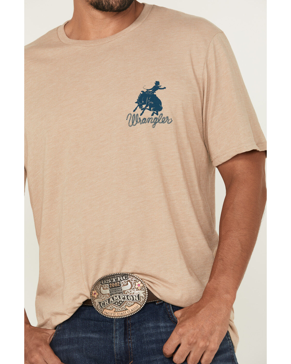 Wrangler Men's Vivian Los Vaqueros Short Sleeve Graphic T-Shirt