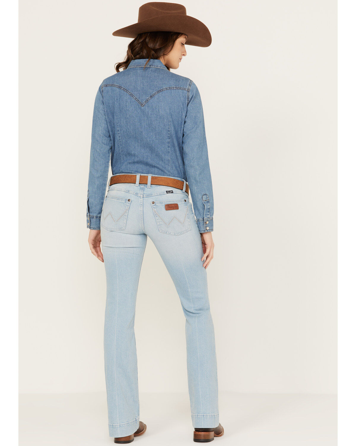 Wrangler Retro Women's Mid Rise Light Wash Mae Wide Leg Trouser Jeans