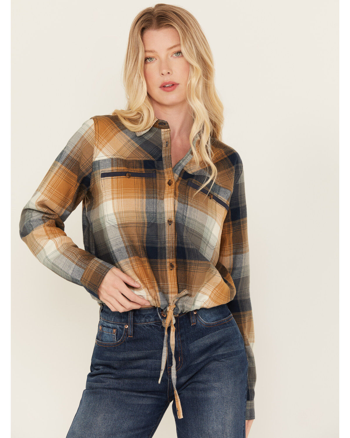 Cleo + Wolf Women's Plaid Print Long Sleeve Flannel Shirt