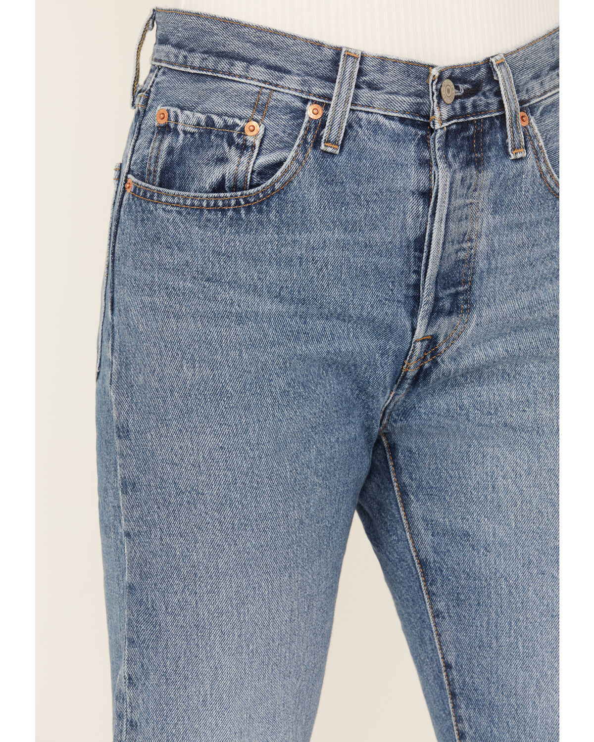 Levi's Premium Women's Medium Wash Must Be Mine 501 Cropped Jeans