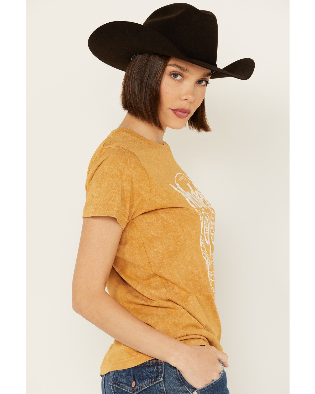 Modelo Women's Logo Skull Short Sleeve Graphic Tee