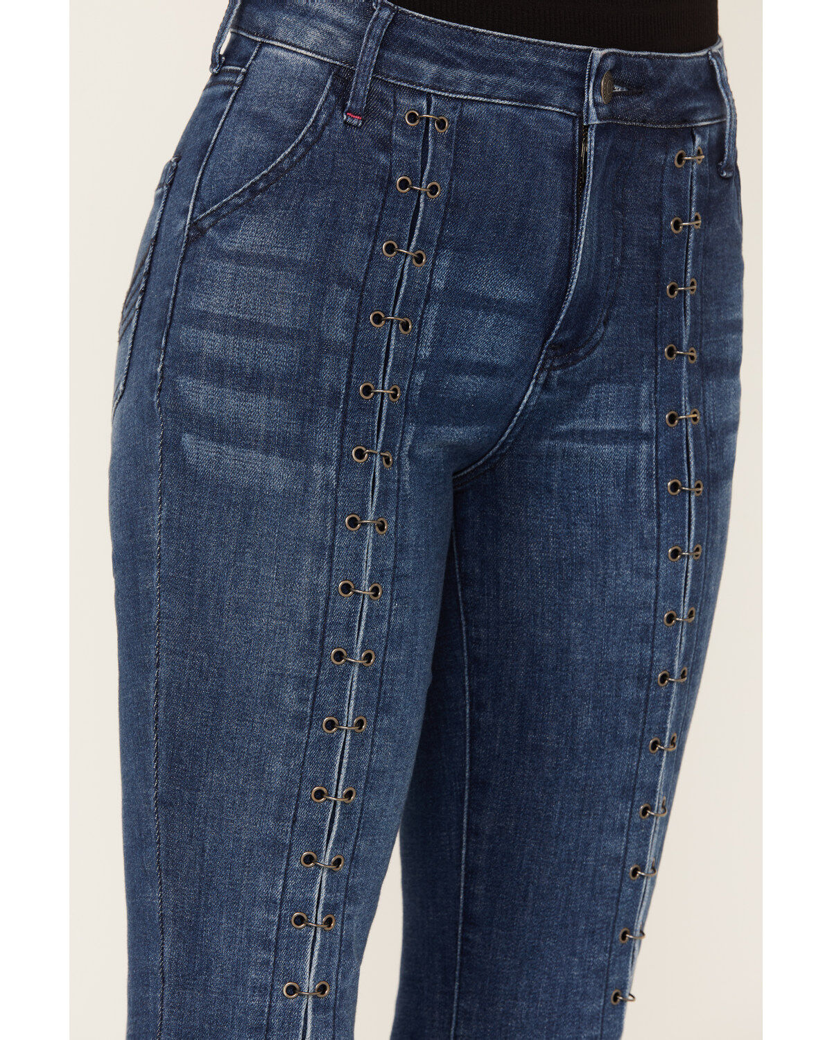 Idyllwind Women's Arena Avenue High Risin' Flare Jeans
