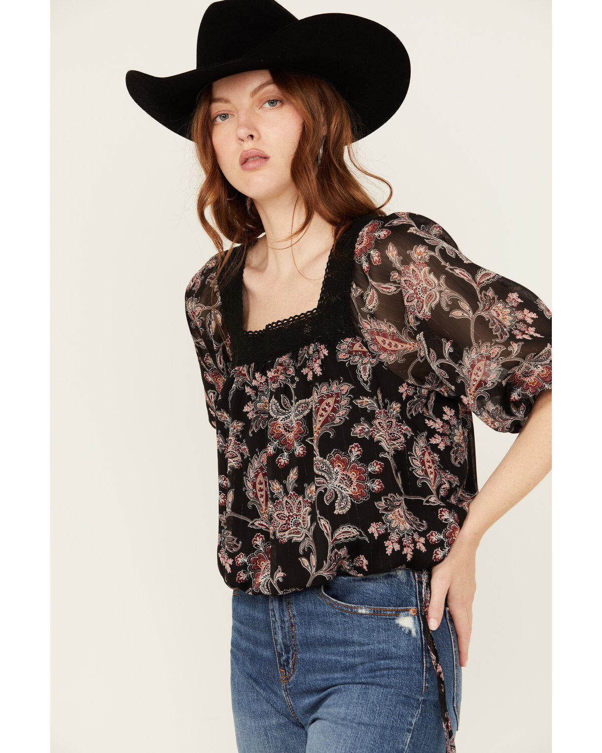 Wild Moss Women's Floral Pais Short Sleeve Peasant Top