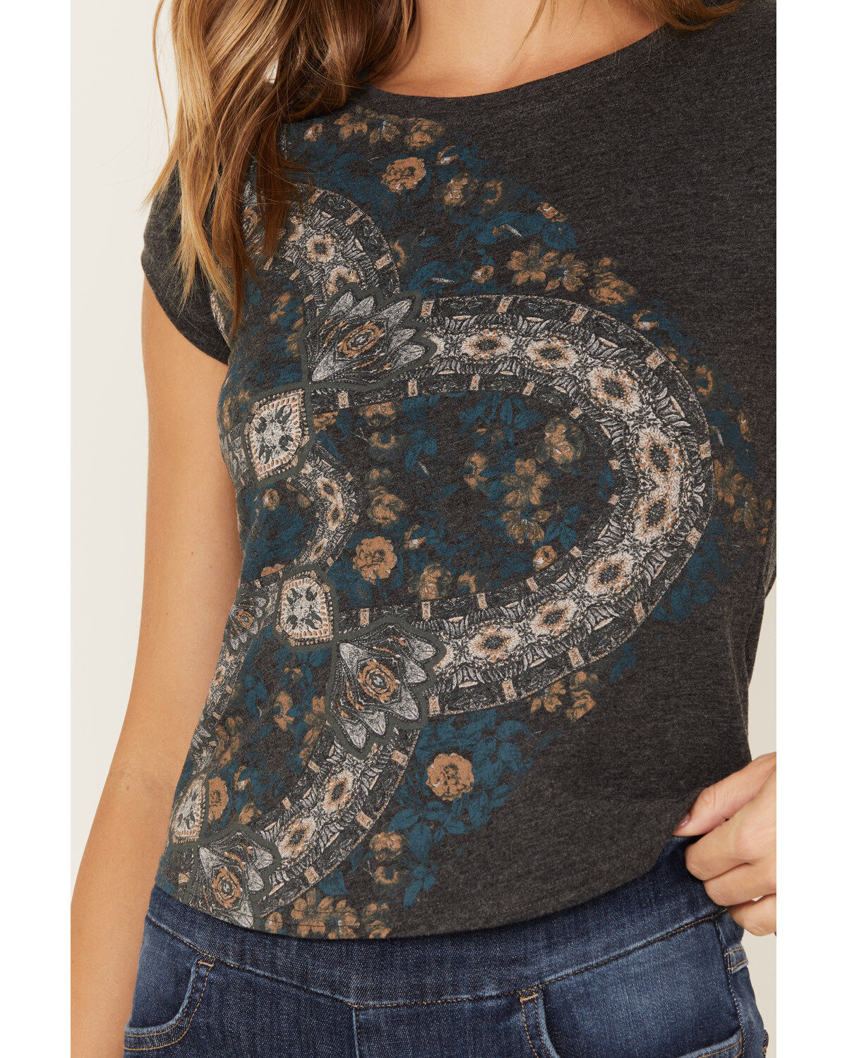 Shyanne Women's Bandana Short Sleeve Graphic Ringer Tee