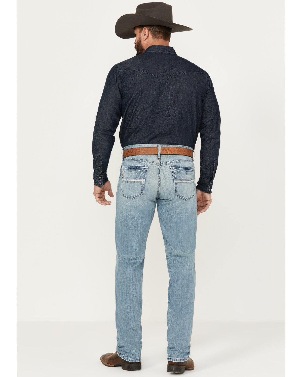 Cinch Men's Light Wash Slim Straight Performance Stretch Denim