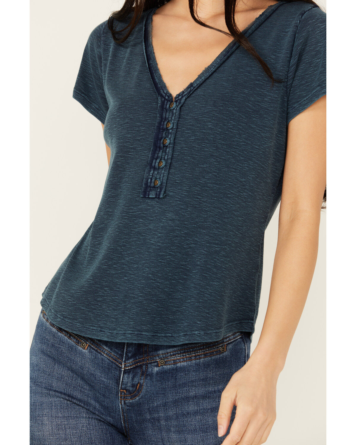 Idyllwind Women's Vaughn Henley Short Sleeve Shirt